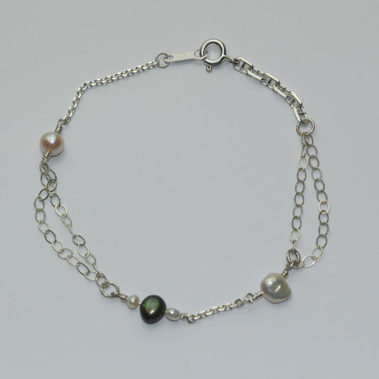 Mosaic Pearl Bracelet